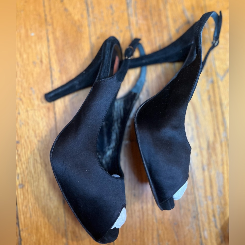 Via Spiga Elegant Black Satin Women's Slingback Heels